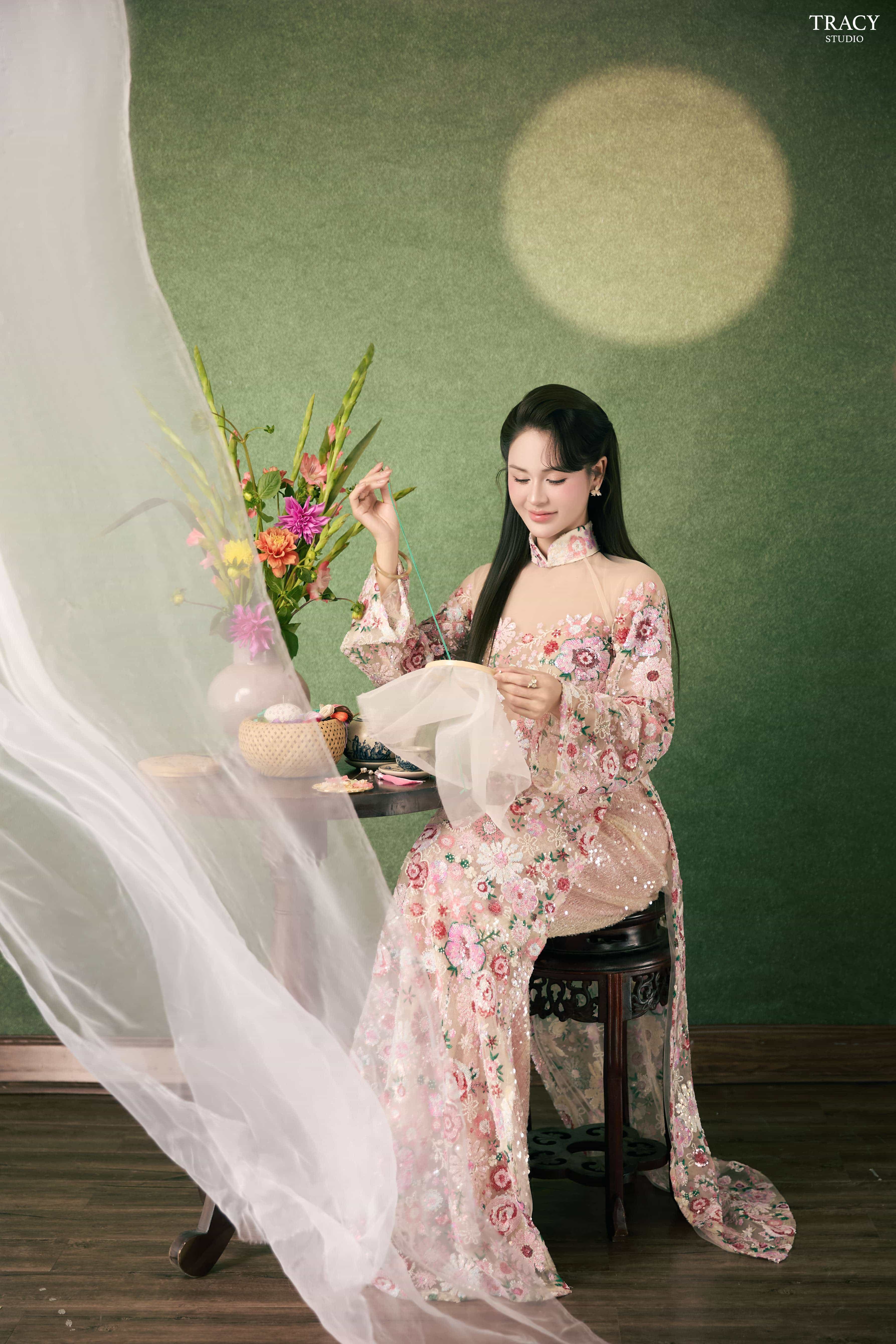 frontend/img/gallery/anh-tet-yem-ao-dai/tracy-studio-chup-ao-dai-luong-thu-trang (6).jpg